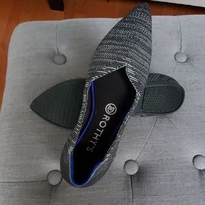 Size 6 Gray Point Rothy's